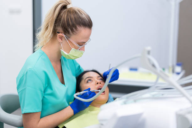 Best Cracked Tooth Emergency Dentist  in Normandy, MO